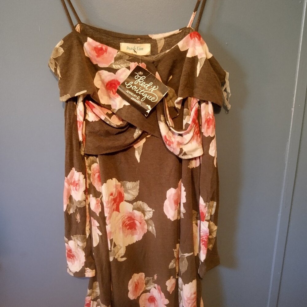 Peach love floral dress size small.